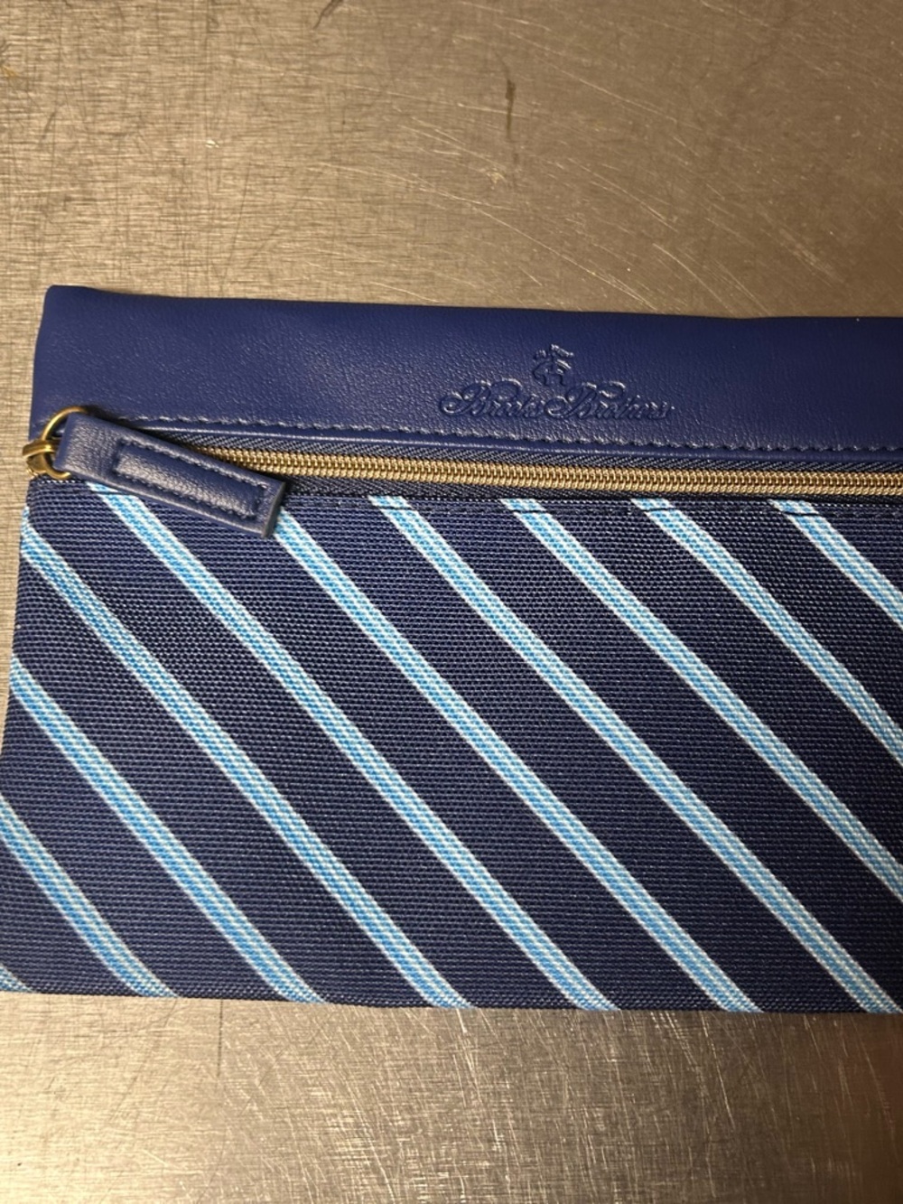 United Airlines Brooks
Brothers Blue Stripe Amenity Pouch 2025 Preppy Travel Bag
